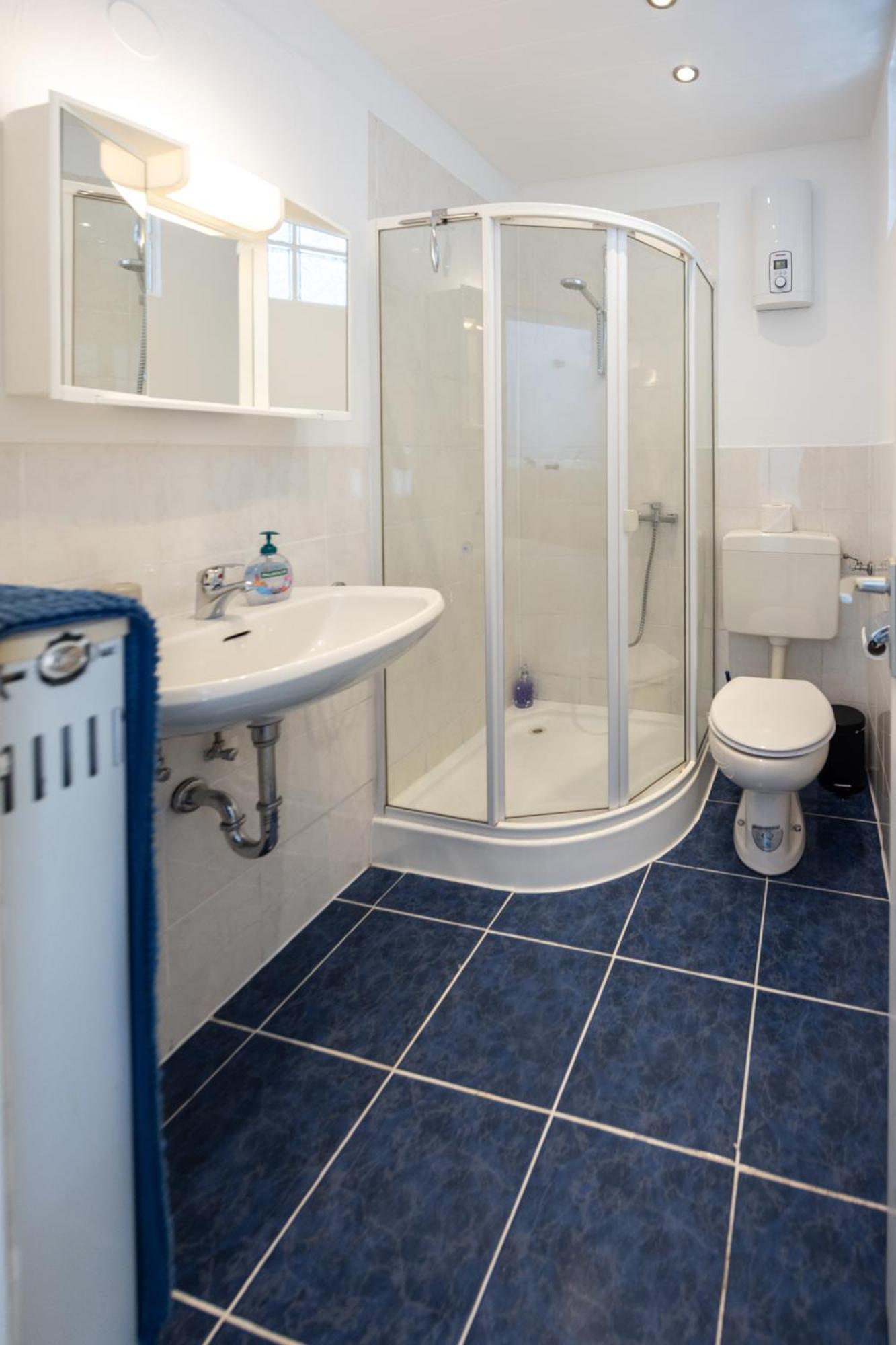 Bluegate - Airport Apartment *