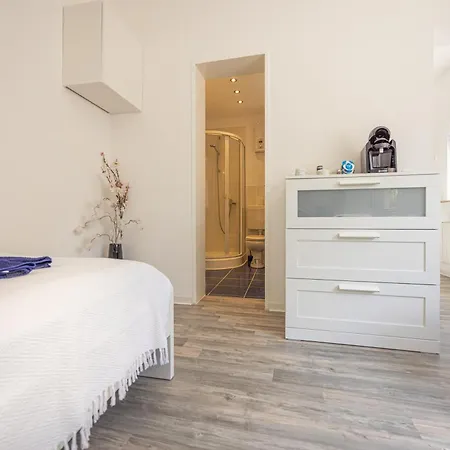Bluegate Suite - Airport Guesthouse Kelsterbach Exterior photo